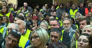 Montceau-les-Mines : des gilets jaunes de toute la France font le point sur la suite du mouvement