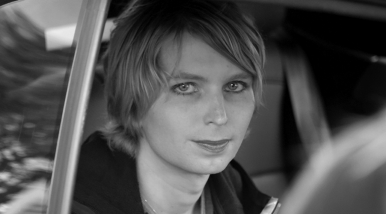 Chelsea Manning faces $441,000 in fines and another year in jail for refusing to testify against WikiLeaks