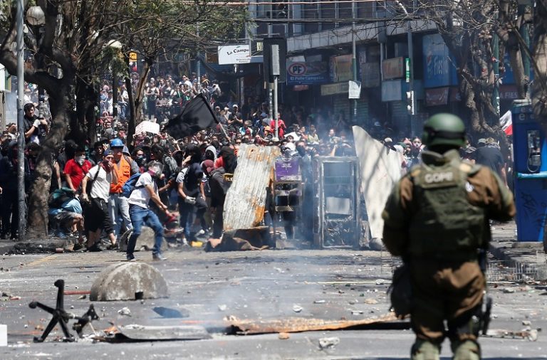 Chile: State Violence Leads to 1,420 Arrests and 11 Deaths
