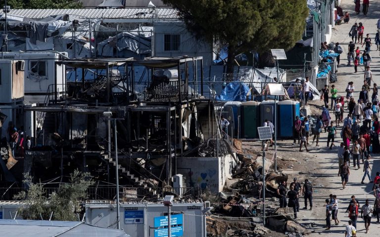 Green MEPs call for urgent intervention in refugee crisis in Greece