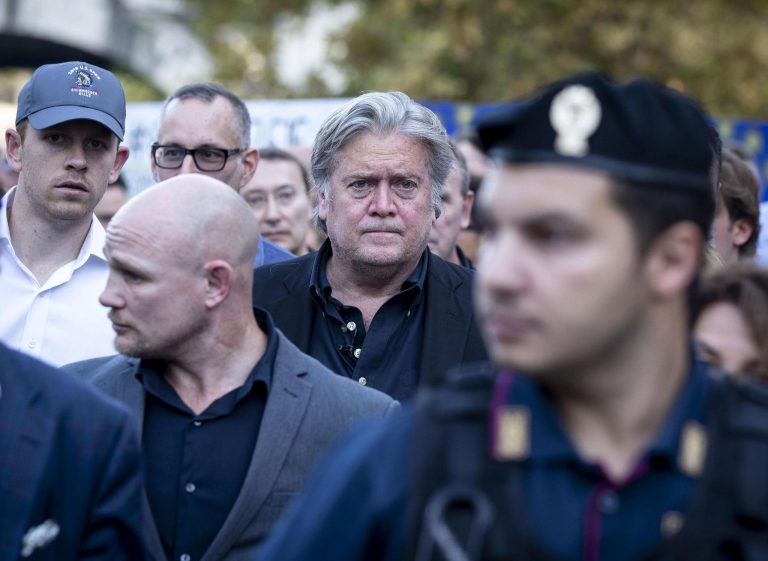 Steve Bannon. The Plan B of the Empire of Finance