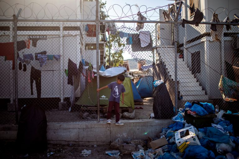 Greek PM condemns EU on migrant kids