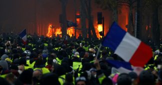 Un an de révolte populaire, hommage aux gilets jaunes