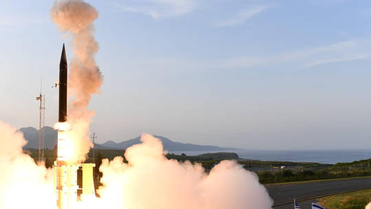 Israel wants Corbyn out to launch a (possibly nuclear) War