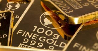 Central banks worldwide buying up massive amounts of gold in a shift away from US dollar – Goldman Sachs