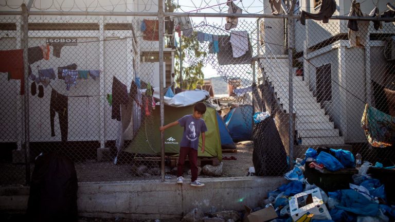 Unaccompanied refugee children: Poor Serbia is doing what rich European countries refuse to
