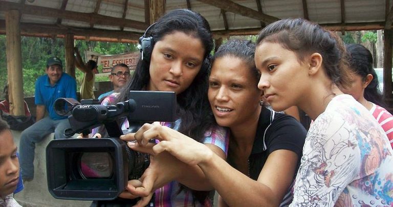 Un autre regard sur le Venezuela. Les ateliers de l’Ecole populaire et latino-américaine de cinéma, télévision et théâtre