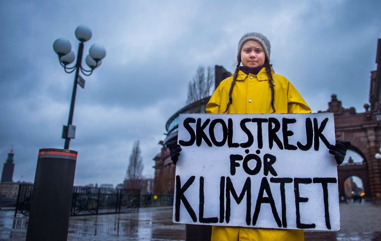 La haine contre Greta Thunberg: voici ceux, avec nom et adresse, qui la financent !