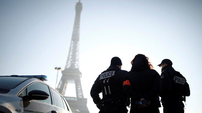 ‘I‘m closed’: Eiffel Tower shuts down amid sweeping strike by unions in France
