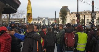 Fronde contre la réforme des retraites : les Gilets jaunes jouent les prolongations pour l’acte 63