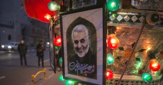 Facebook censors explainer clip recalling when western media liked Soleimani – and demonetizes popular account for sharing it