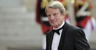 «Soleimani a mérité 25 fois qu’on le tue», confie Bernard Kouchner au Point