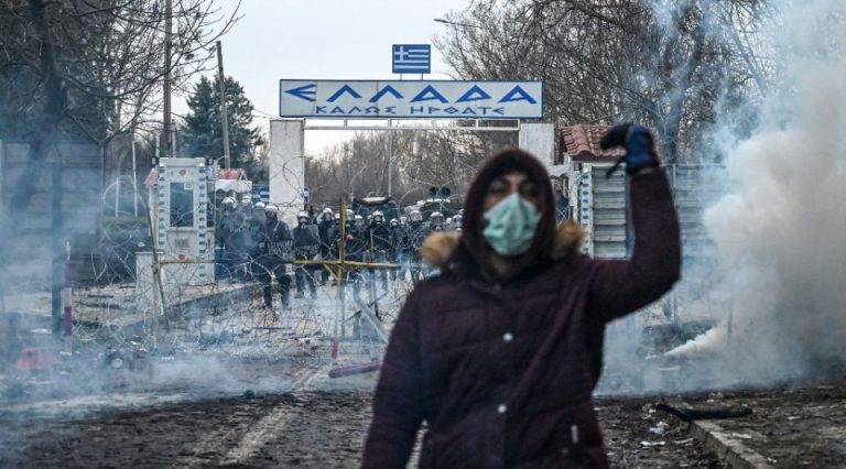 PYD: Turkey is sending criminals to the Greek border