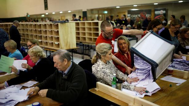 Le Sinn Féin bouscule l’élection irlandaise