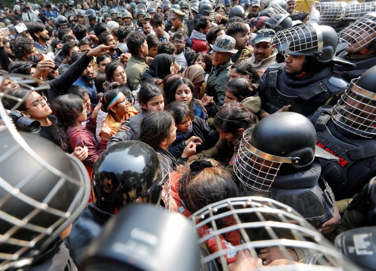 How the Indian Government Watched Delhi Burn