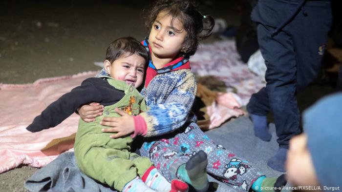 Seven German mayors: Allow us to accept underage refugees