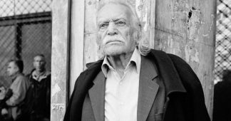 Manolis Glezos’ last call: Free Julian Assange!