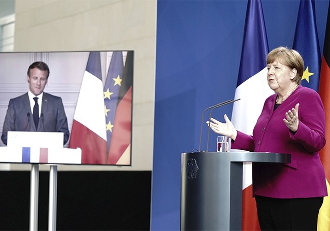 Après la rencontre entre Macron et Merkel, l’opposition dénonce une “humiliante séance”