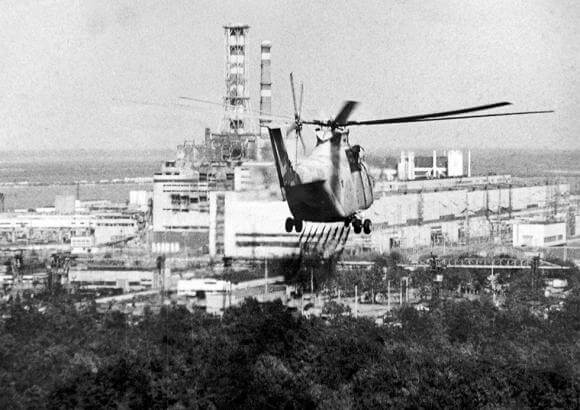 Top Secret Chernobyl: The Nuclear Disaster through the Eyes of the Soviet Politburo, KGB, and U.S. Intelligence. Volume 2