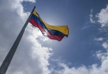 Drogues, pétrole, missiles au Venezuela – Est-ce bien la cocaïne ou le PIB ?