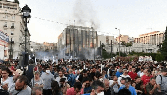 Greece: Curtailing fundamental rights, using agents – provocateurs to dissolve peaceful demonstrations