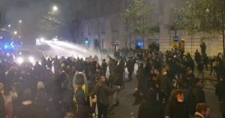 Manifestations massives a Paris