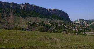 Azerbaijani Forces Close In On Nagorno-Karabakh’s ‘Unassailable’ Mountain Fortress City