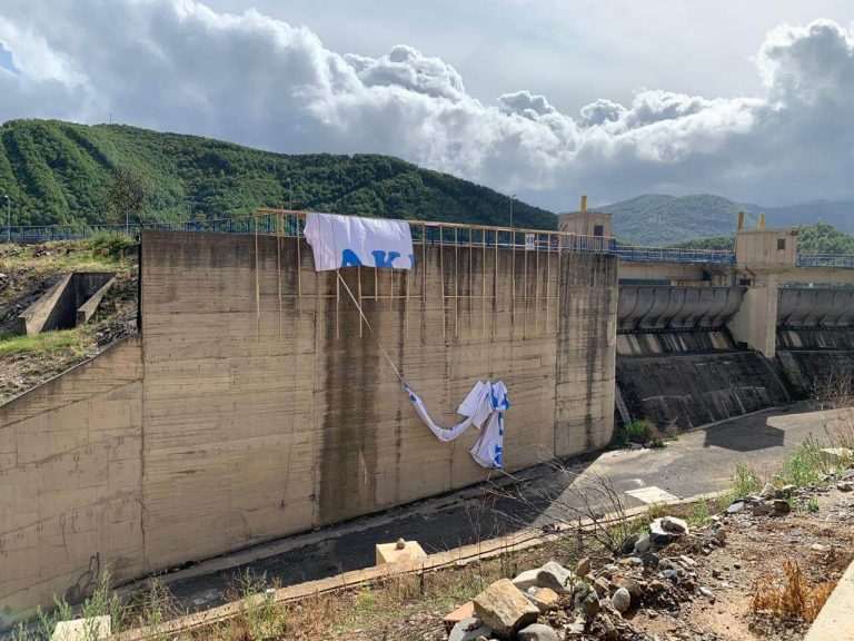 Trump lake: First bomb, then humiliate Balkan nations