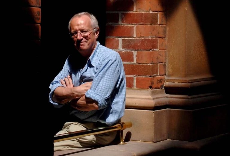 Robert Fisk: Celebrated Middle East correspondent of The Independent dies aged 74