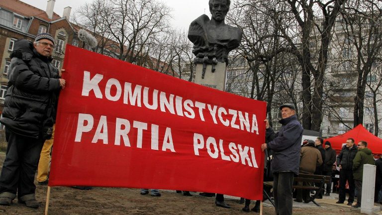 Αuthoritarian shift in the EU: Poland prepares to ban the CΡ