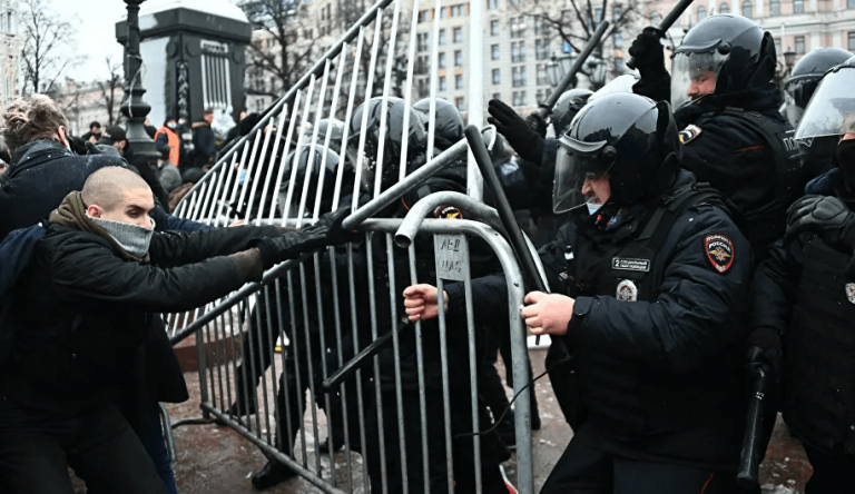 Moscow Sees US Support for Unauthorised Rallies in Russia as Direct Meddling