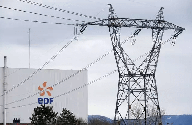 Defending Public Energy, French Energy Unions Build International Support