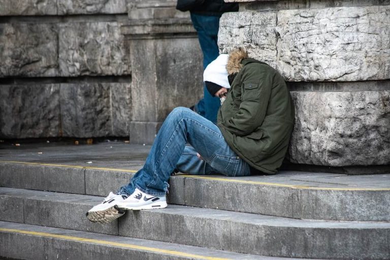 Big Issue warns of ‘mass homelessness’ amid rising bills and rent