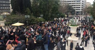 Far-right anti-maskers protest lockdown measures in Athens, Thessaloniki, Patras