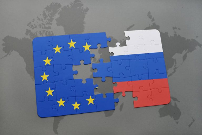 Moscow Ready to Break Ties With EU if Bloc Puts Russian Economy at Risk, Foreign Minister Says
