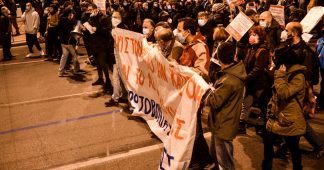 Greece: Massive anti-government demonstrations, massive news blackout