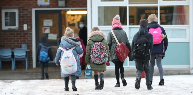 Key workers witnessing ‘worst child poverty levels they can remember’