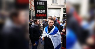 ‘Jews here should never be standing together with Tommy Robinson’