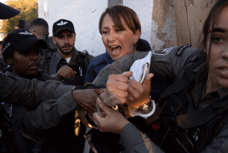 Al Jazeera journalist leaves hospital day after Israeli arrest