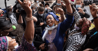 Femmes de chambre de l’Ibis Batignolles : la fête après la victoire