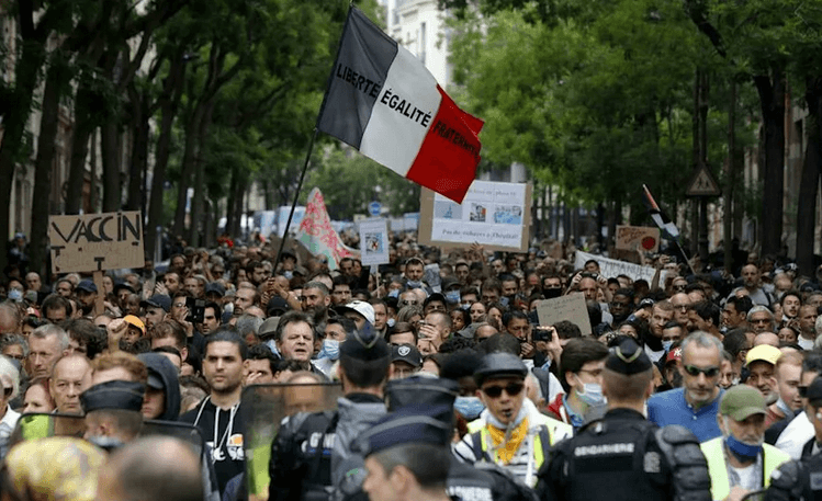 The irrationalism of the new Far Right gains ground. “Freedom struggle” or descent into the Dark Ages?