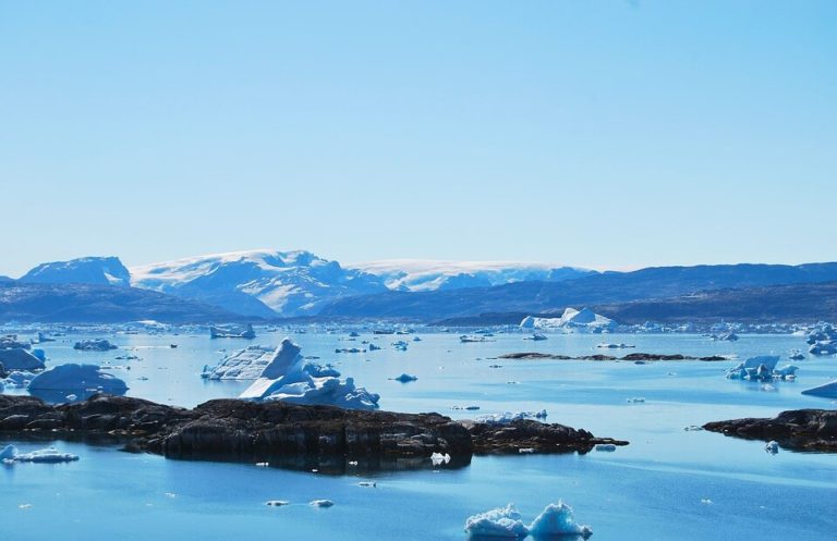 Greenland to halt all oil exploration as it ‘takes climate change seriously’ Access to the comments