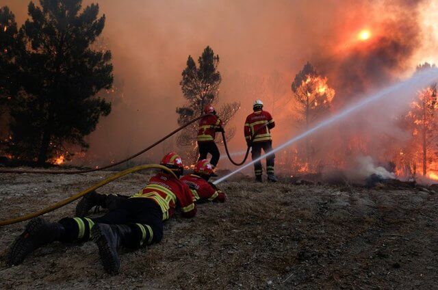 Des politiques criminelles mettent le feu en Grèce, en Turquie et à Chypre