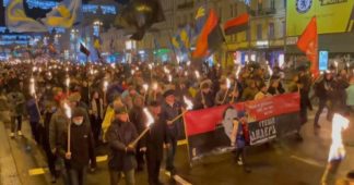 Thousands march to honor WWII Nazi collaborator