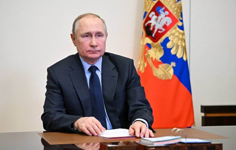 Putin outlines Russian response to long-range strikes