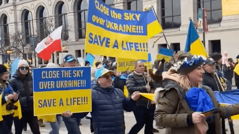 Anti-Russian hysteria in the US: Who does it serve?