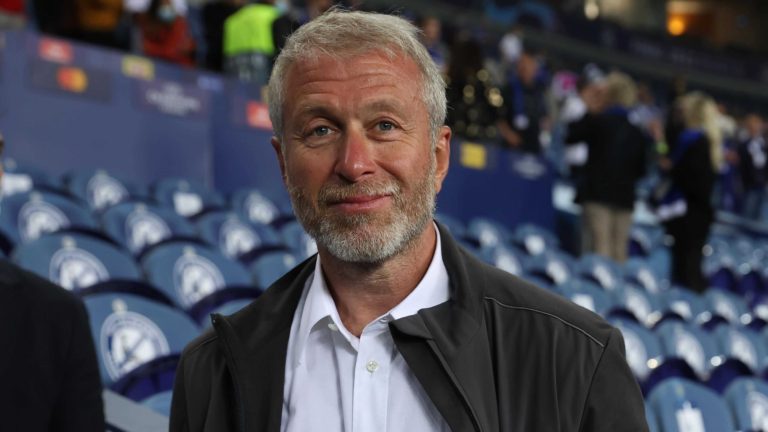 Zelensky Asked Biden To Not Sanction Billionaire Oligarch Abramovich, Report Says