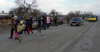 Civilians evacuate Mariupol and reveal the fighting methods of the Azov regime’s Neo-Nazis