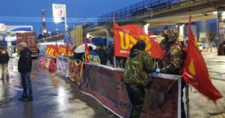 Dock workers in Genoa protest transit of arms through their port