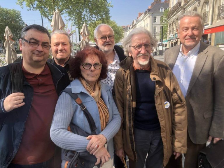 À gauche, un autre appel de militants à « battre Marine Le Pen dans les urnes »